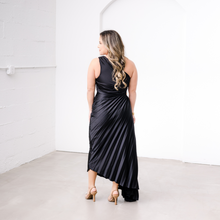 Load image into Gallery viewer, She's All That Dress