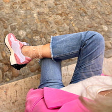 Load image into Gallery viewer, Maëva Black Socks