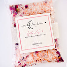 Load image into Gallery viewer, Luxurious Rose Bath Salt