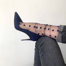 Load image into Gallery viewer, Estelle White Socks